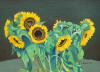 Sonnenblumen vor dunklem Grund